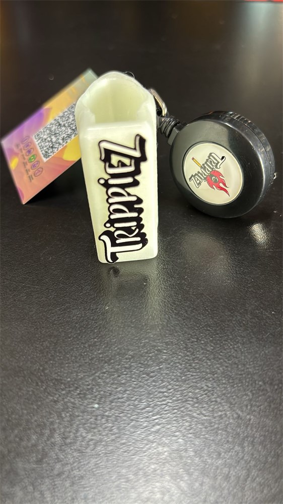 TRIPPIEZ SUPORTE PARA ISQUEIRO-1848072839 684c4b6361137e88026d462b 562x1000.jpeg