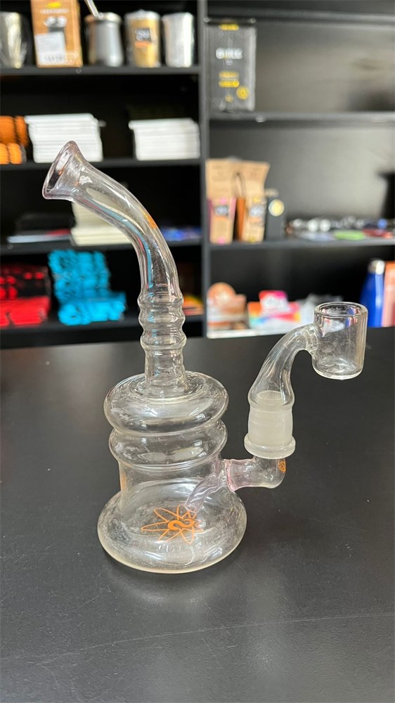 BONG DE VIDRO MEDIO SADHU MELECA-2081268780 68d80a14fe0e27205bbd6a25 562x1000.jpeg